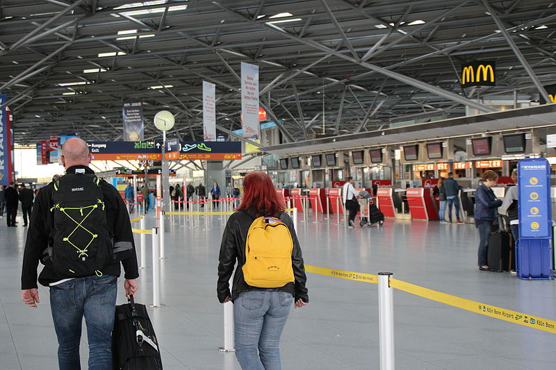 Köln Süd Flughafen Cgn Terminal 2 Flixbus Parken www.flughafen.tips