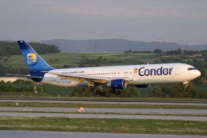 Condor am Flughafen Stuttgart