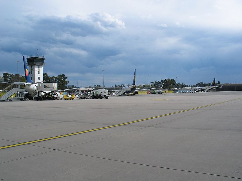 Der Flughafen Karlsruhe / BadenBaden (FKB)