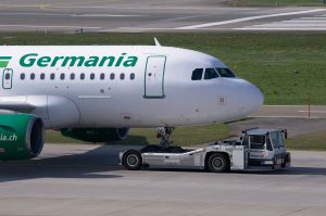 Germania am Flughafen Lanzarote