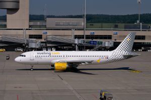 Vueling Airlines am Flughafen Stuttgart