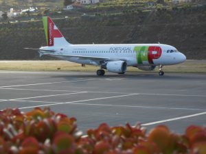 TAP Air Portugal am Flughafen Stuttgart