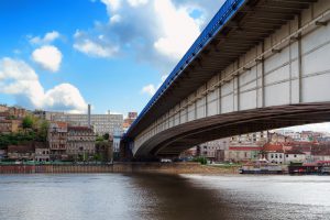 Mietwagen am Flughafen Belgrad