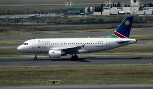 Air Namibia am Flughafen Windhoek