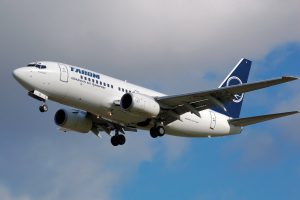 TAROM am Flughafen Bukarest